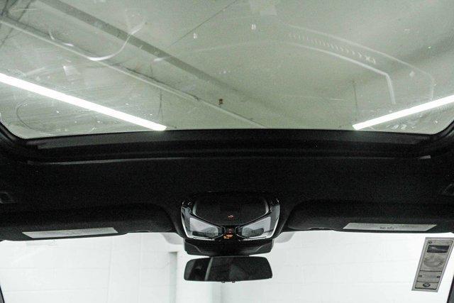 new 2026 BMW X7 car, priced at $100,640