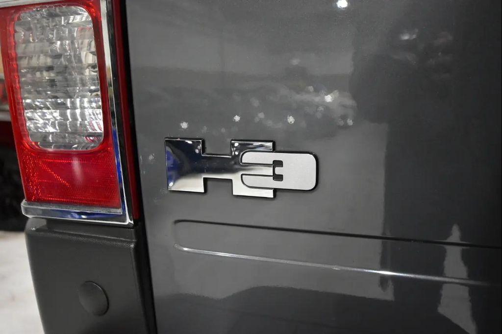 used 2009 Hummer H3 car, priced at $14,988