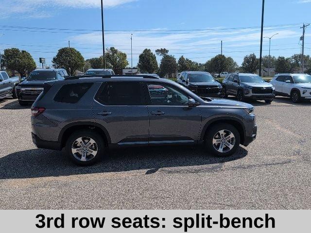 new 2026 Honda Pilot car, priced at $48,099
