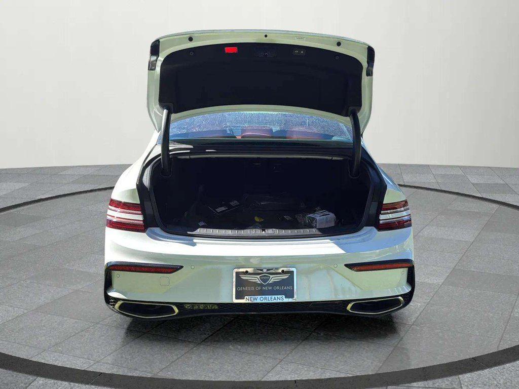 new 2026 Genesis G80 car, priced at $72,755