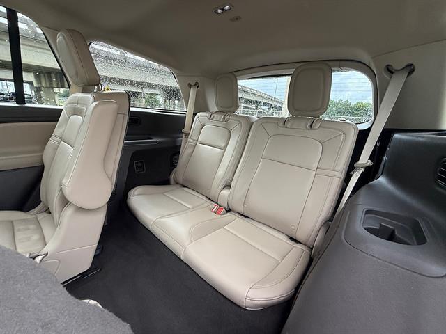 used 2021 Lincoln Aviator car, priced at $37,418
