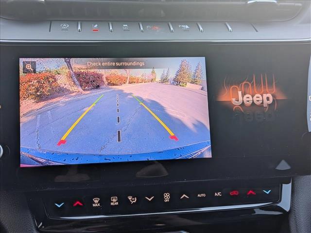 new 2026 Jeep Grand Cherokee car, priced at $50,580