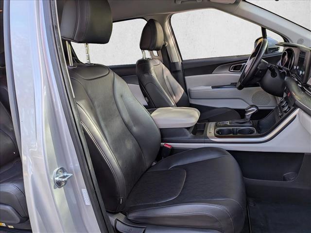 used 2023 Kia Carnival car, priced at $28,955