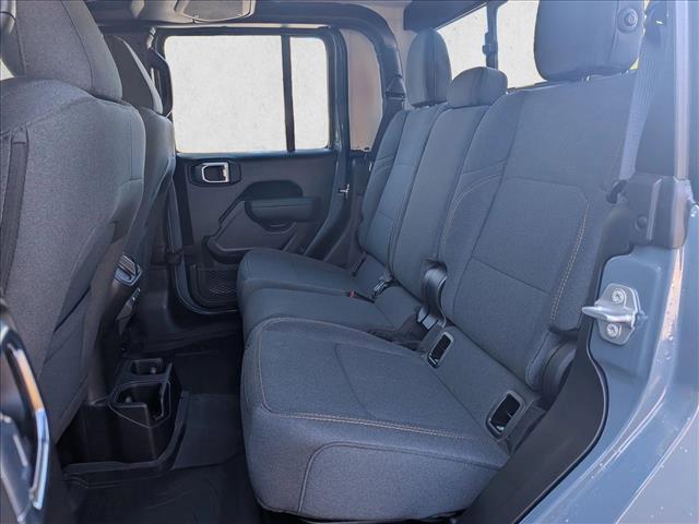 new 2026 Jeep Gladiator car, priced at $40,754