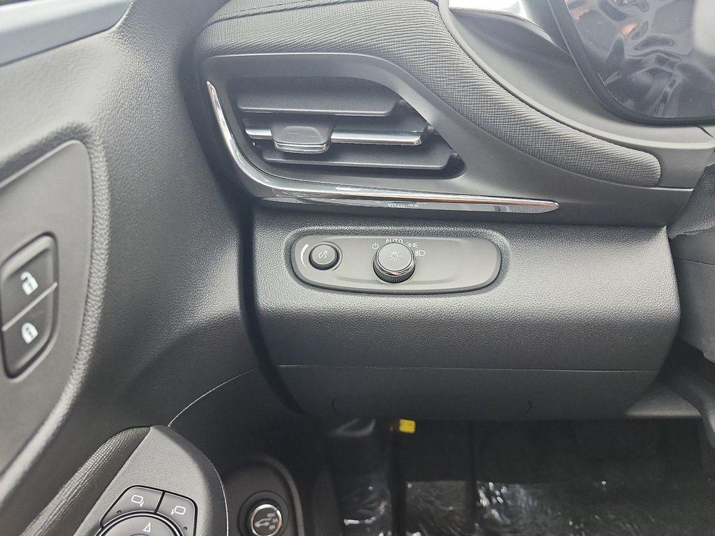 new 2026 Buick Envista car, priced at $27,605