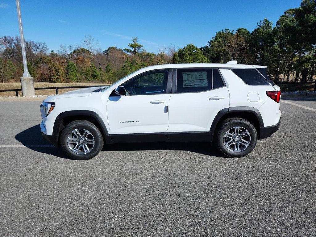 new 2026 GMC Terrain car, priced at $30,547