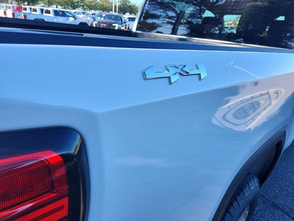 new 2026 GMC Sierra 1500 car, priced at $45,708