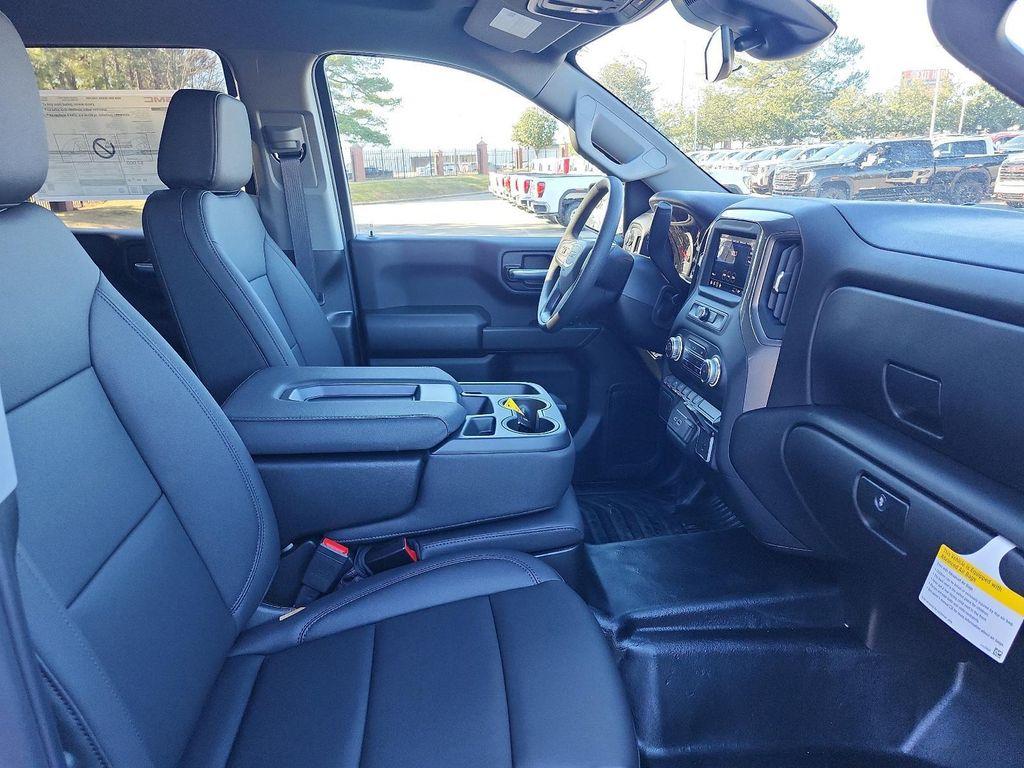 new 2026 GMC Sierra 1500 car, priced at $45,708