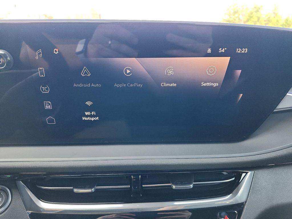 new 2026 Buick Envista car, priced at $31,786