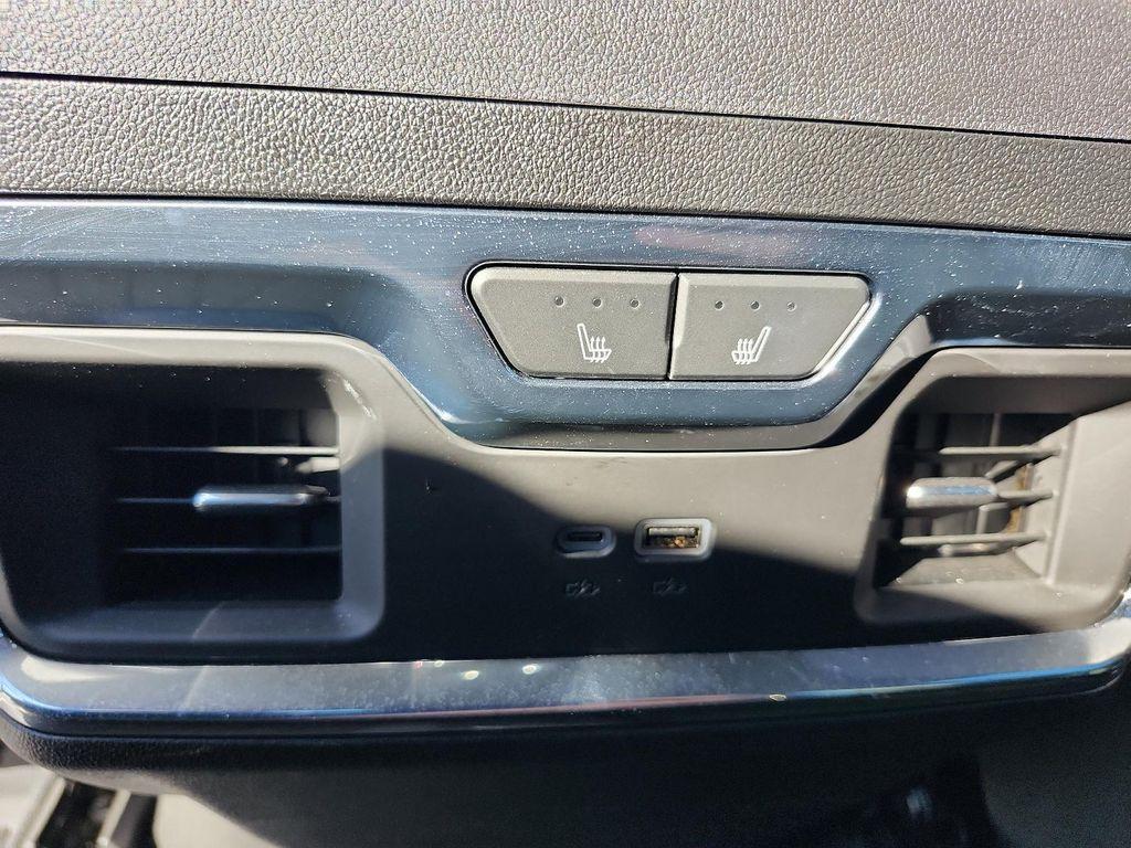 used 2025 GMC Sierra 1500 car, priced at $45,781