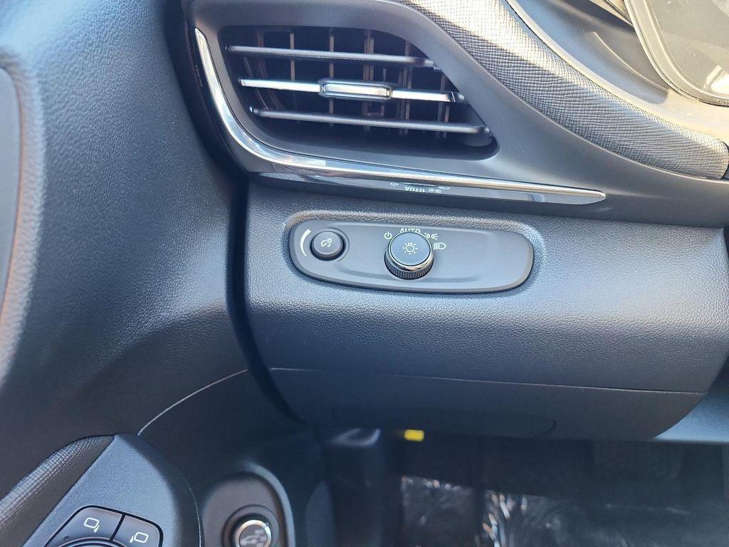 new 2026 Buick Envista car, priced at $26,655