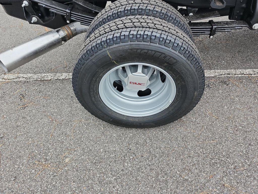 new 2026 GMC Sierra 3500 car, priced at $62,670