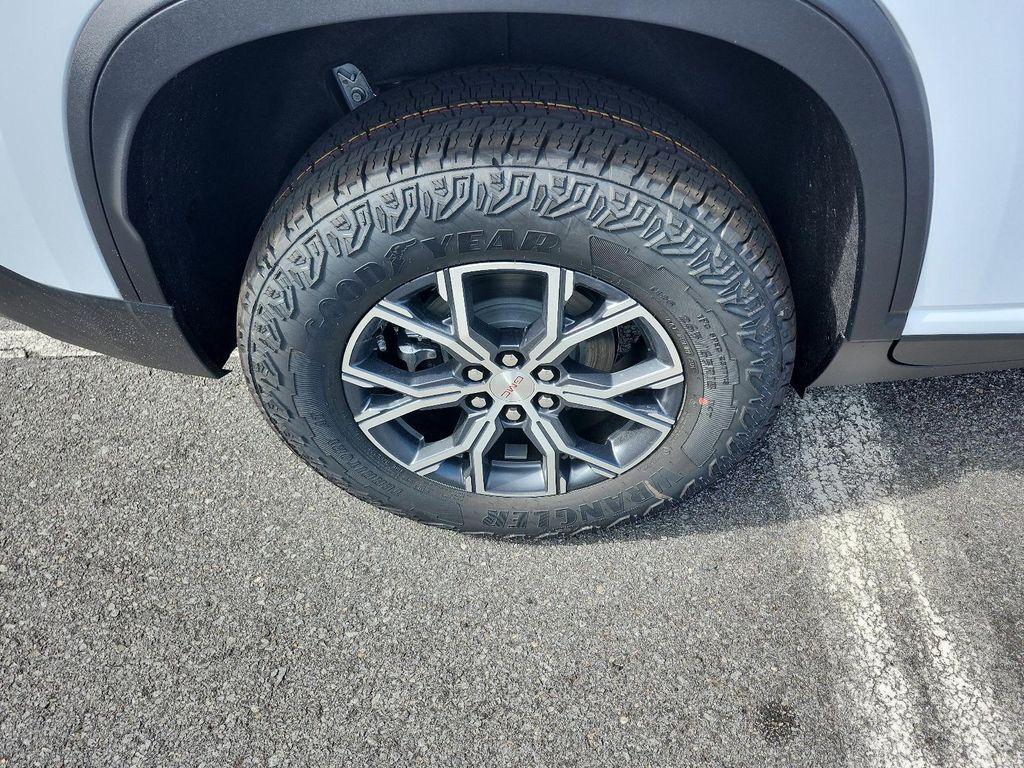 new 2026 GMC Acadia car, priced at $57,980