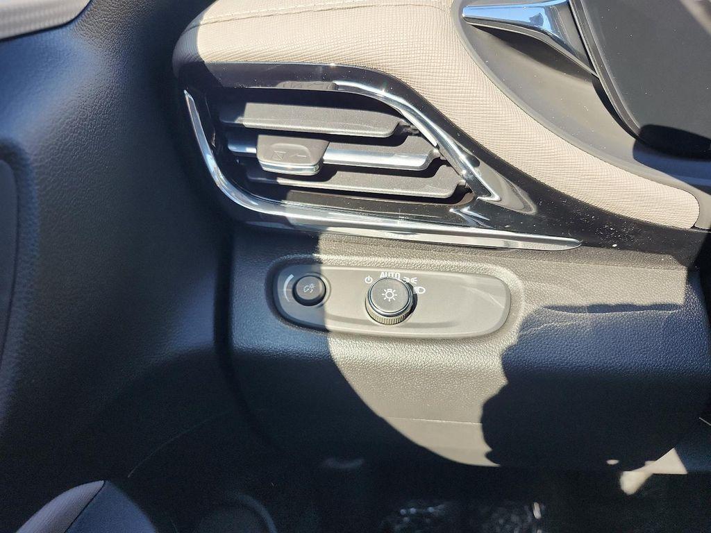 new 2026 Buick Envista car, priced at $31,783