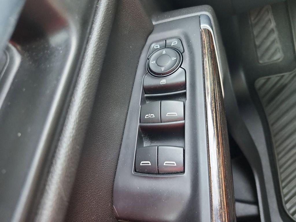 used 2021 GMC Sierra 1500 car, priced at $30,069