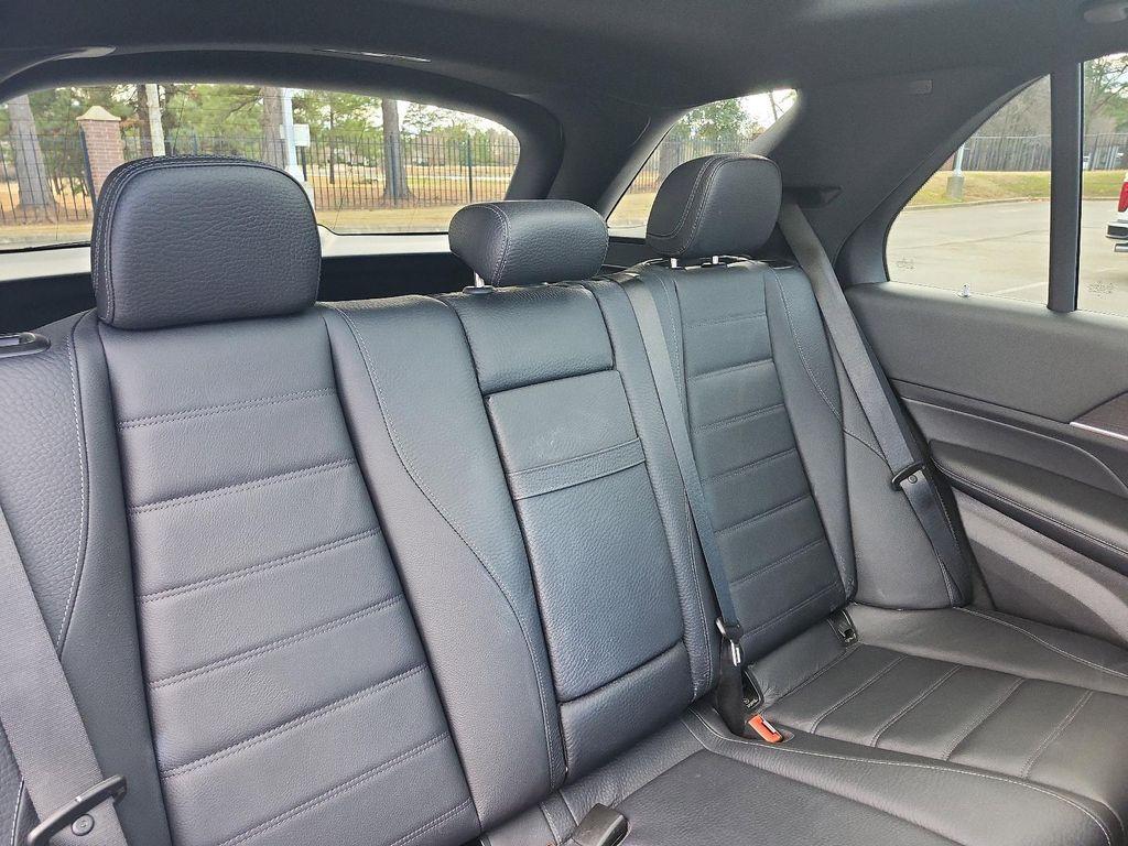 used 2023 Mercedes-Benz GLE 450 car, priced at $46,583