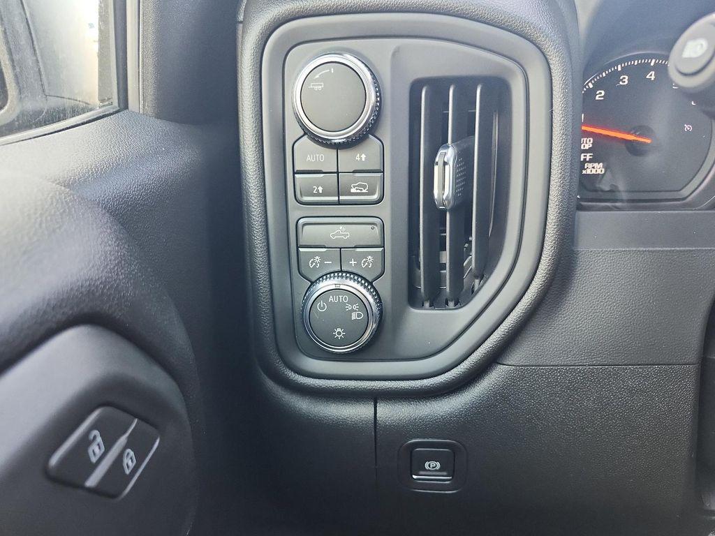 new 2026 GMC Sierra 1500 car, priced at $53,785