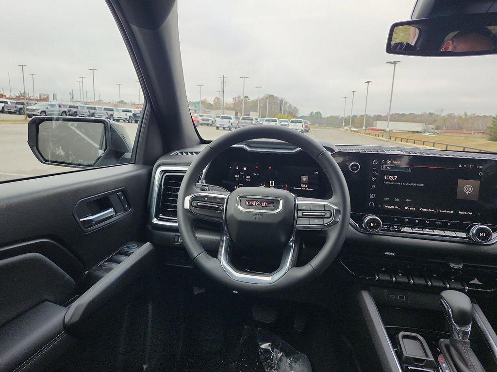 new 2026 GMC Canyon car, priced at $41,289