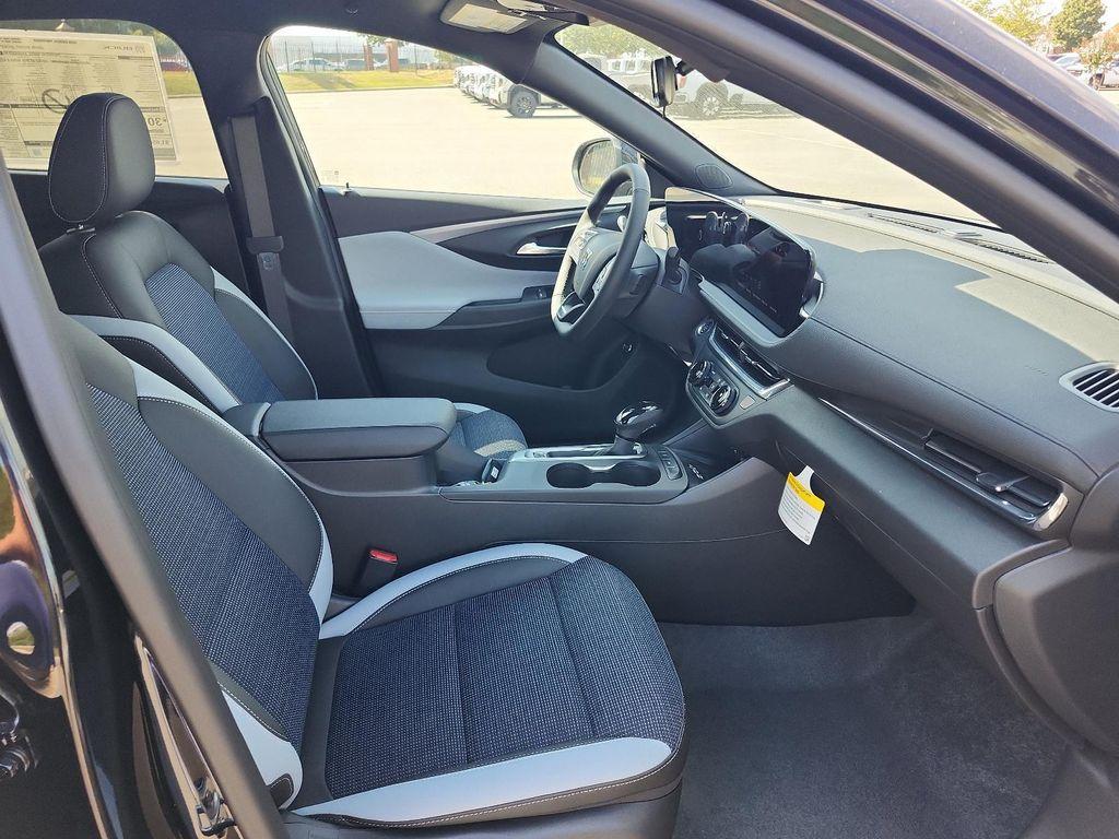 new 2026 Buick Envista car, priced at $27,105