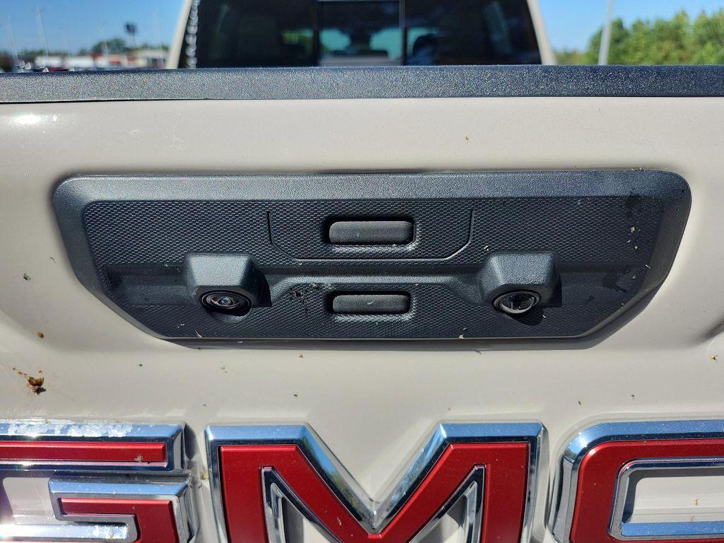 new 2026 GMC Sierra 2500 car, priced at $80,115