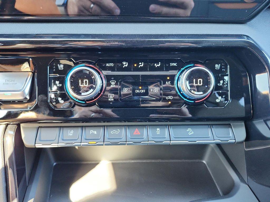 new 2026 GMC Sierra 2500 car, priced at $80,115