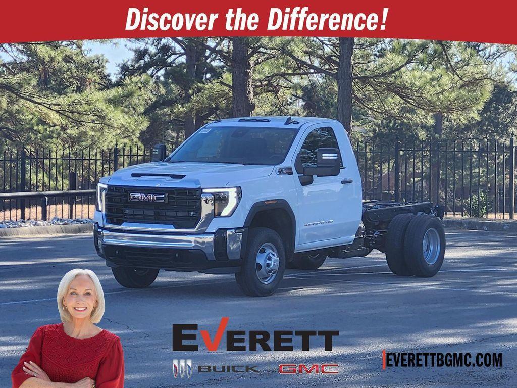 new 2026 GMC Sierra 3500 car, priced at $58,874