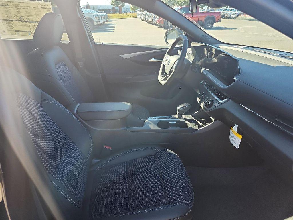 new 2026 Buick Envista car, priced at $27,105