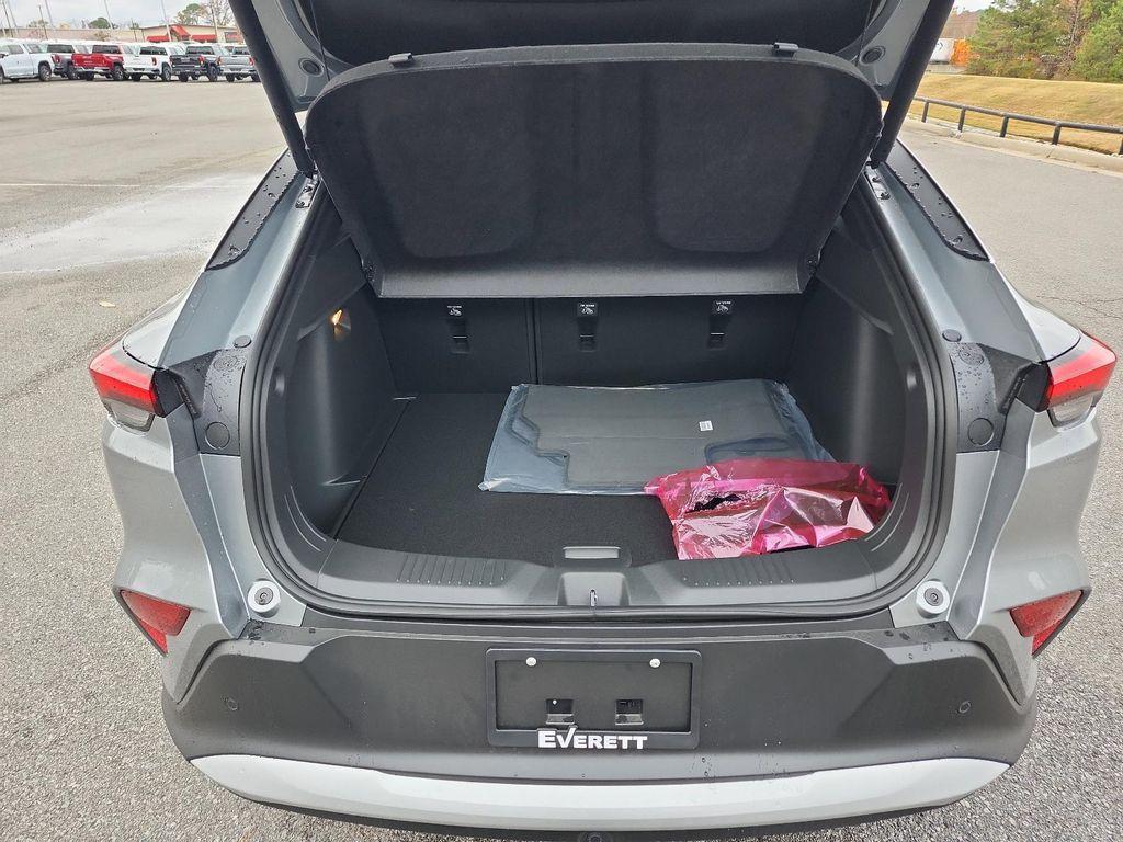 new 2026 Buick Envista car, priced at $27,105