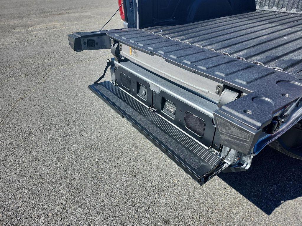 new 2026 GMC Sierra 1500 car, priced at $75,672