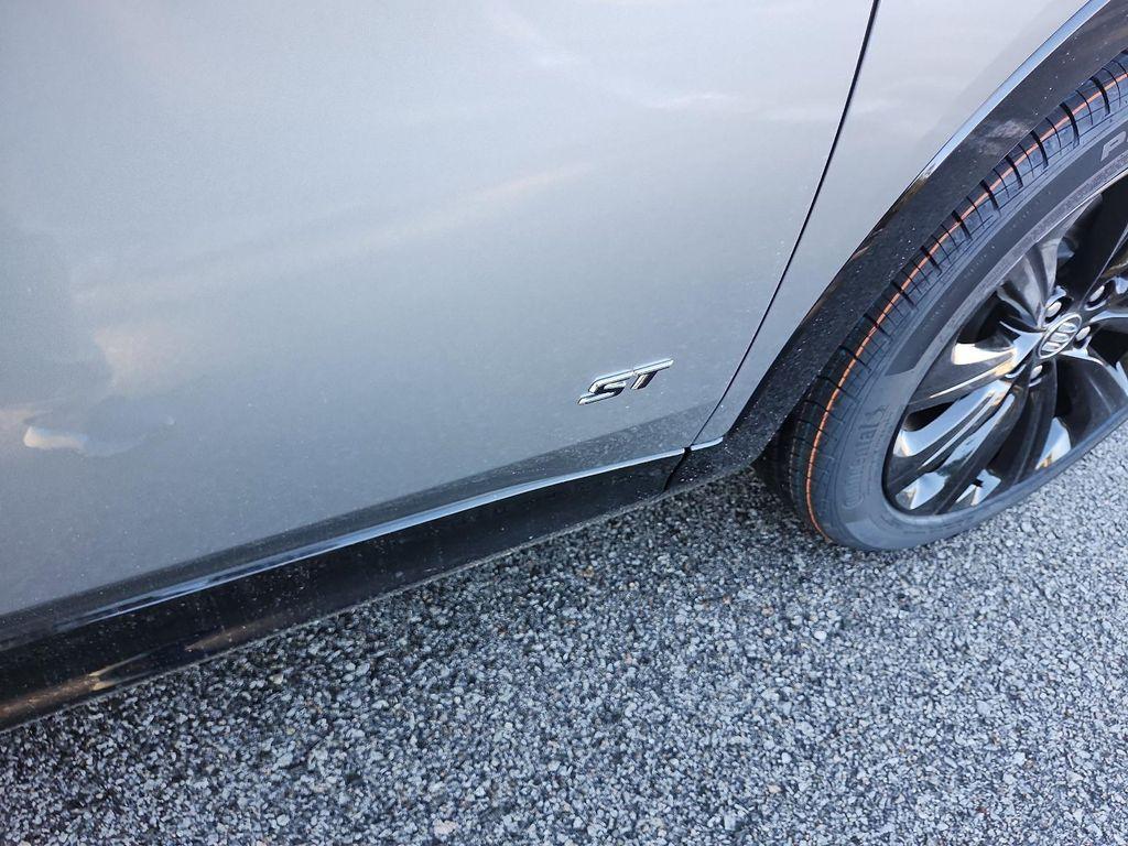 new 2026 Buick Envista car, priced at $30,130