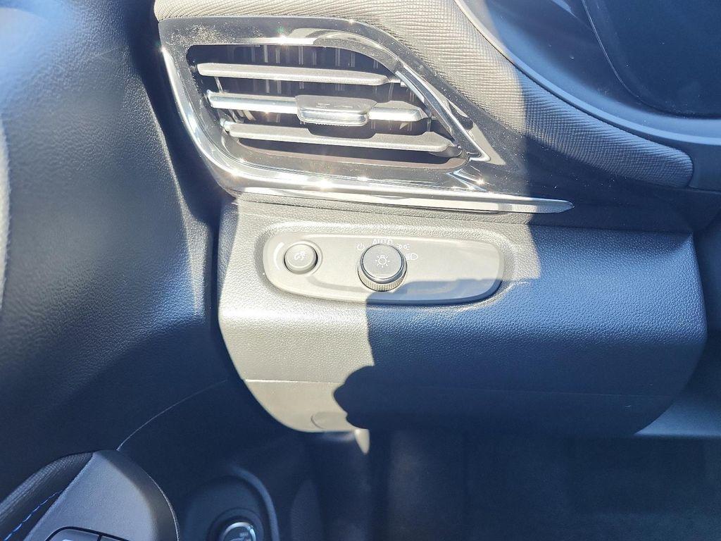 new 2026 Buick Envista car, priced at $30,130