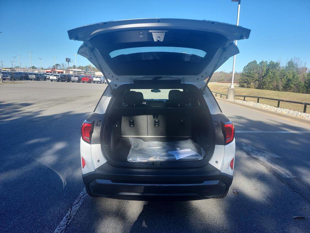 new 2026 GMC Terrain car, priced at $29,547