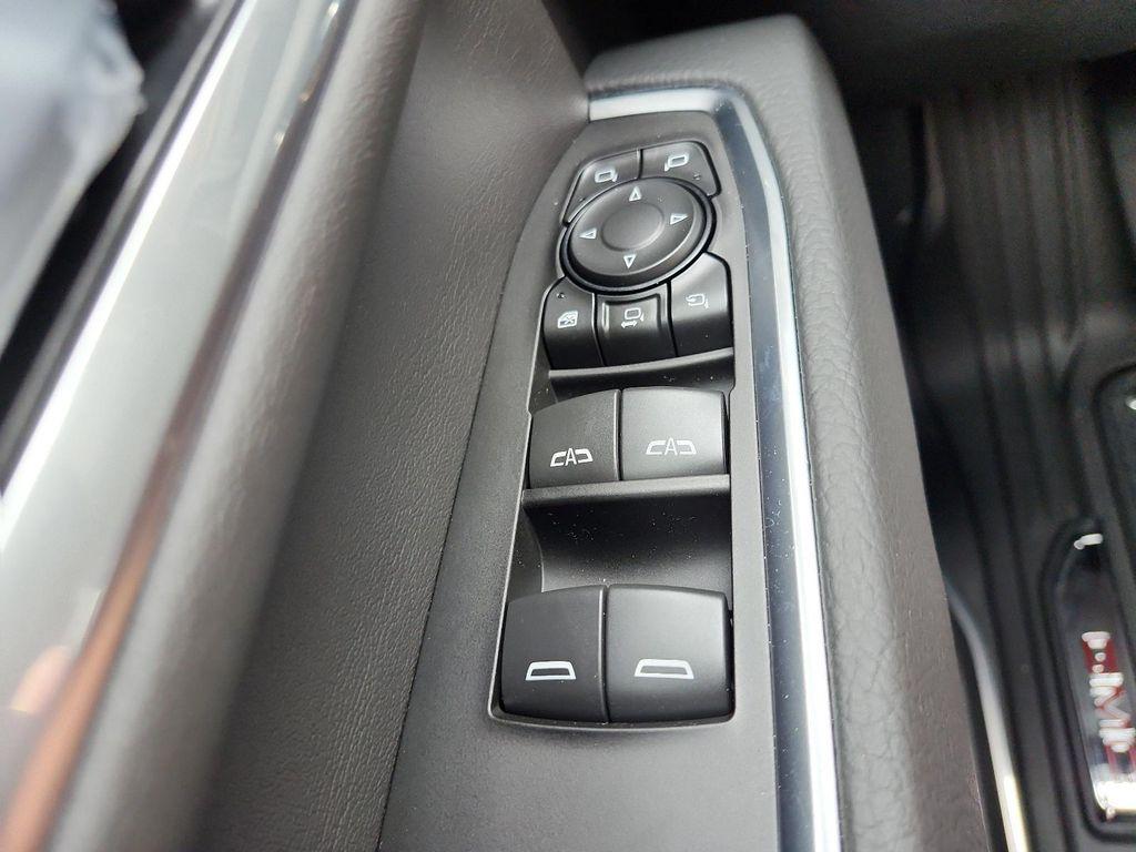 new 2026 GMC Sierra 2500 car, priced at $85,523