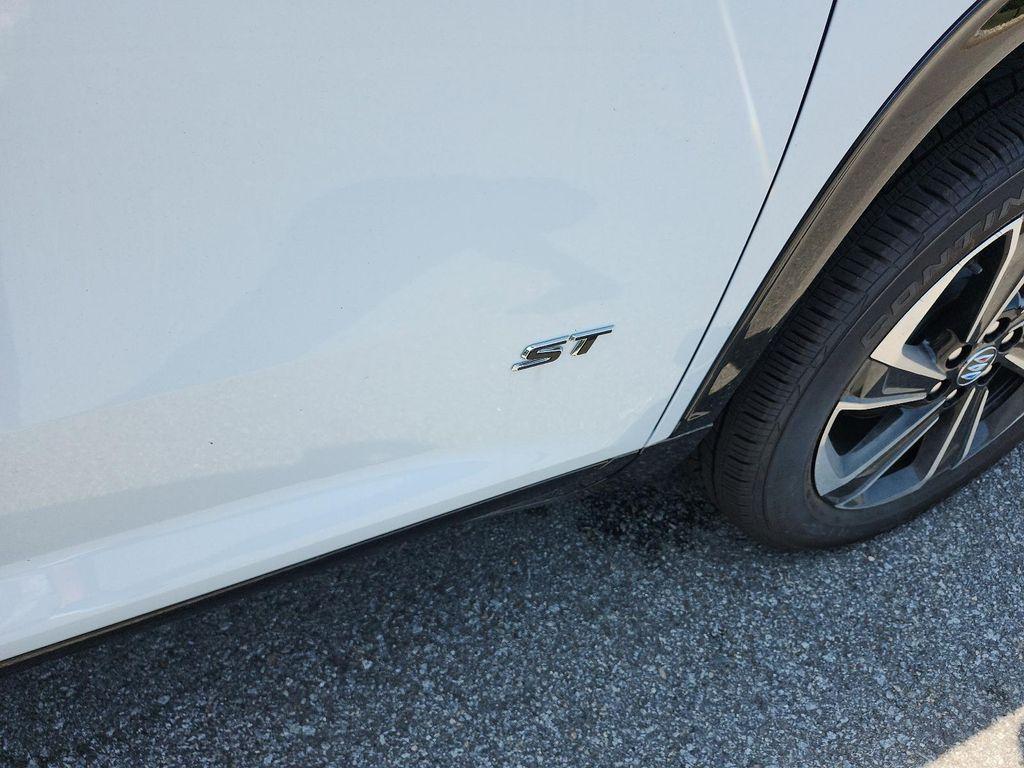 new 2026 Buick Enclave car, priced at $48,099