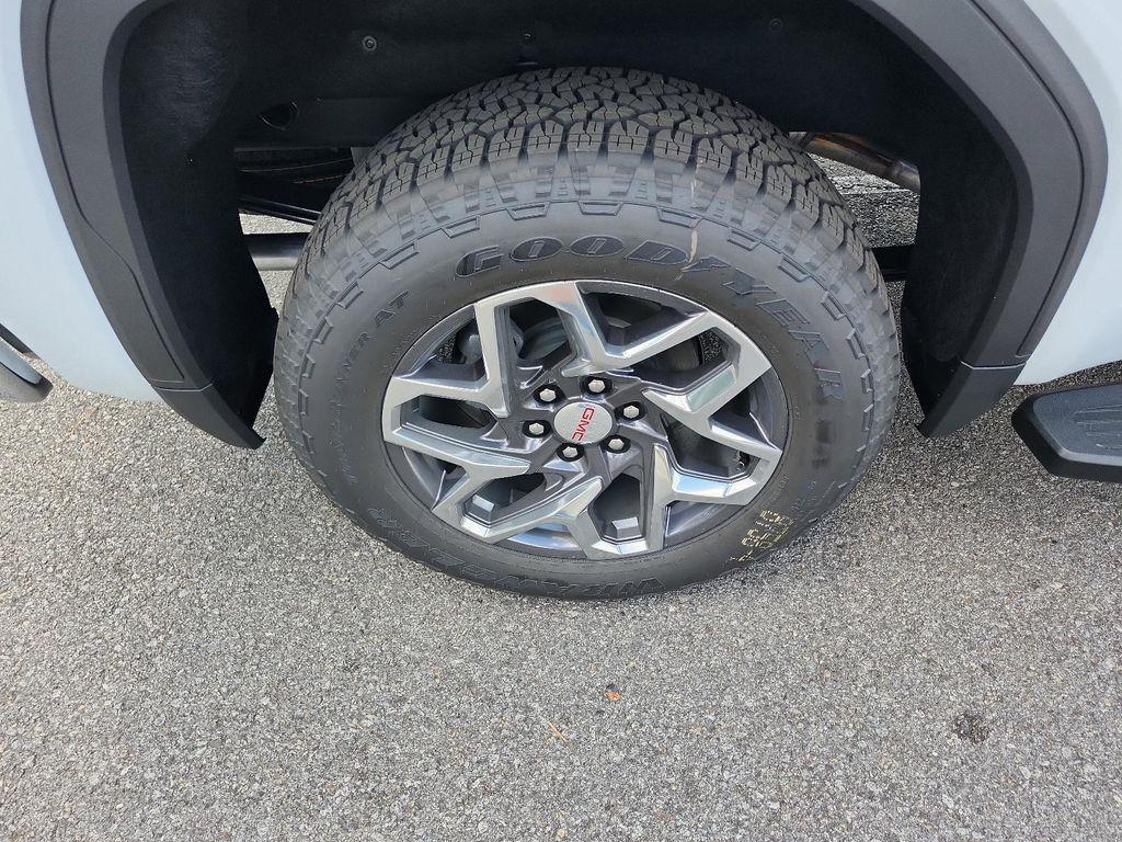 new 2026 GMC Sierra 1500 car, priced at $71,425