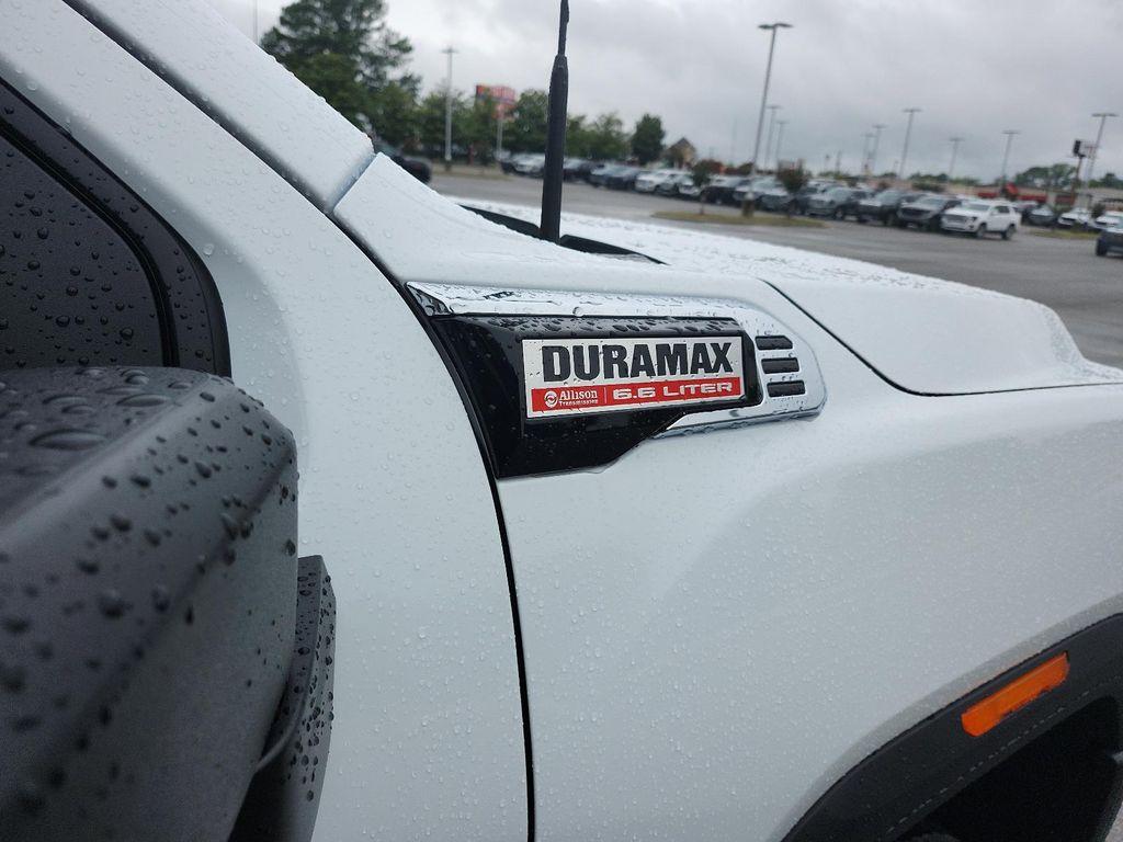 new 2025 GMC Sierra 2500 car, priced at $58,834