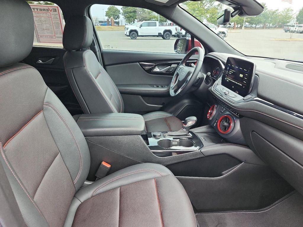 used 2024 Chevrolet Blazer car, priced at $30,771