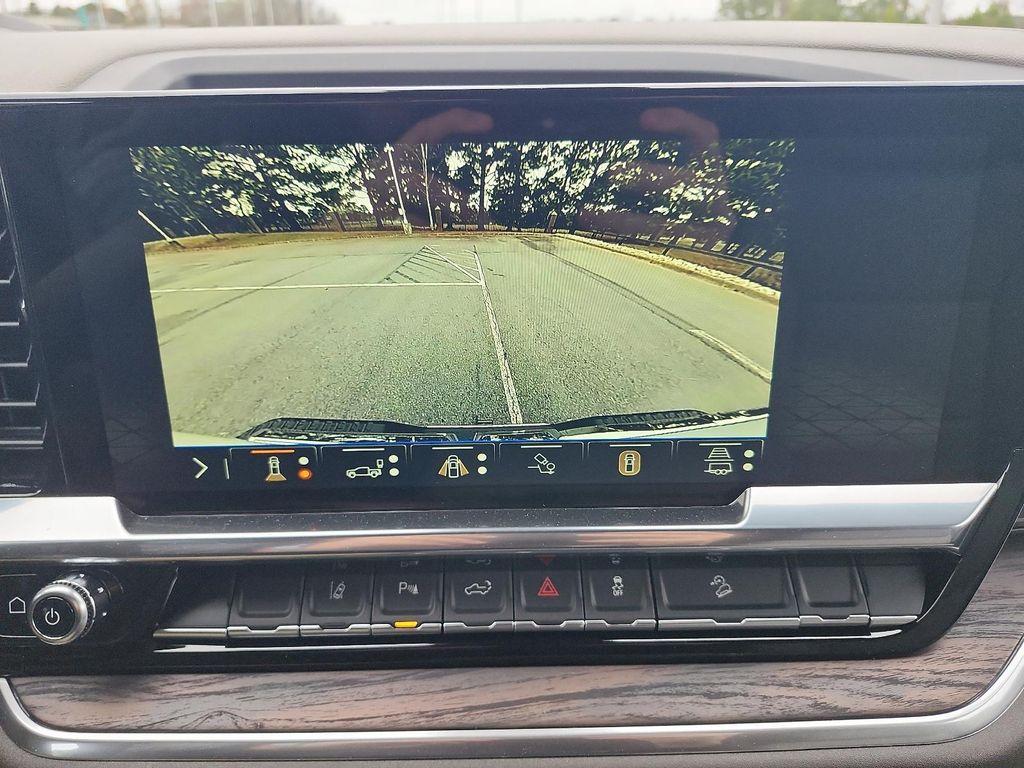 new 2026 GMC Sierra 2500 car, priced at $67,884