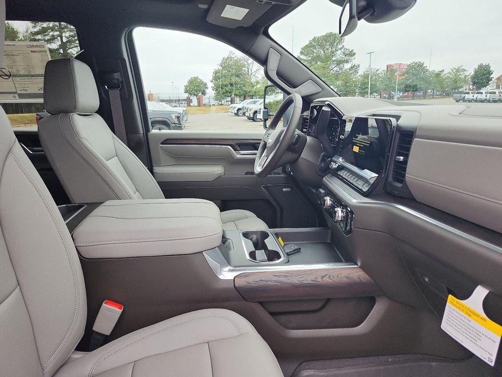 new 2026 GMC Sierra 2500 car, priced at $67,884