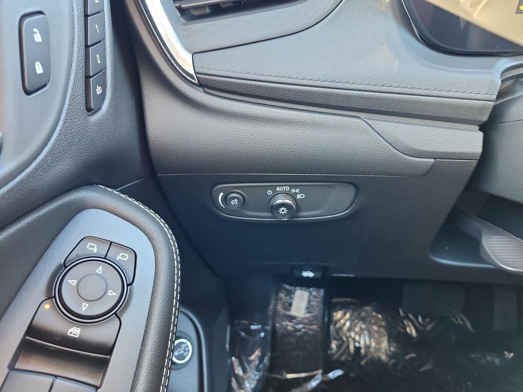 new 2026 Buick Encore GX car, priced at $33,337