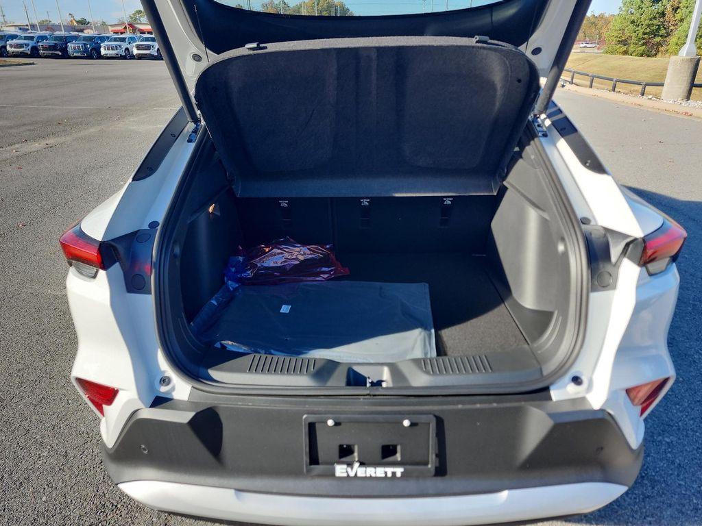 new 2026 Buick Envista car, priced at $26,655