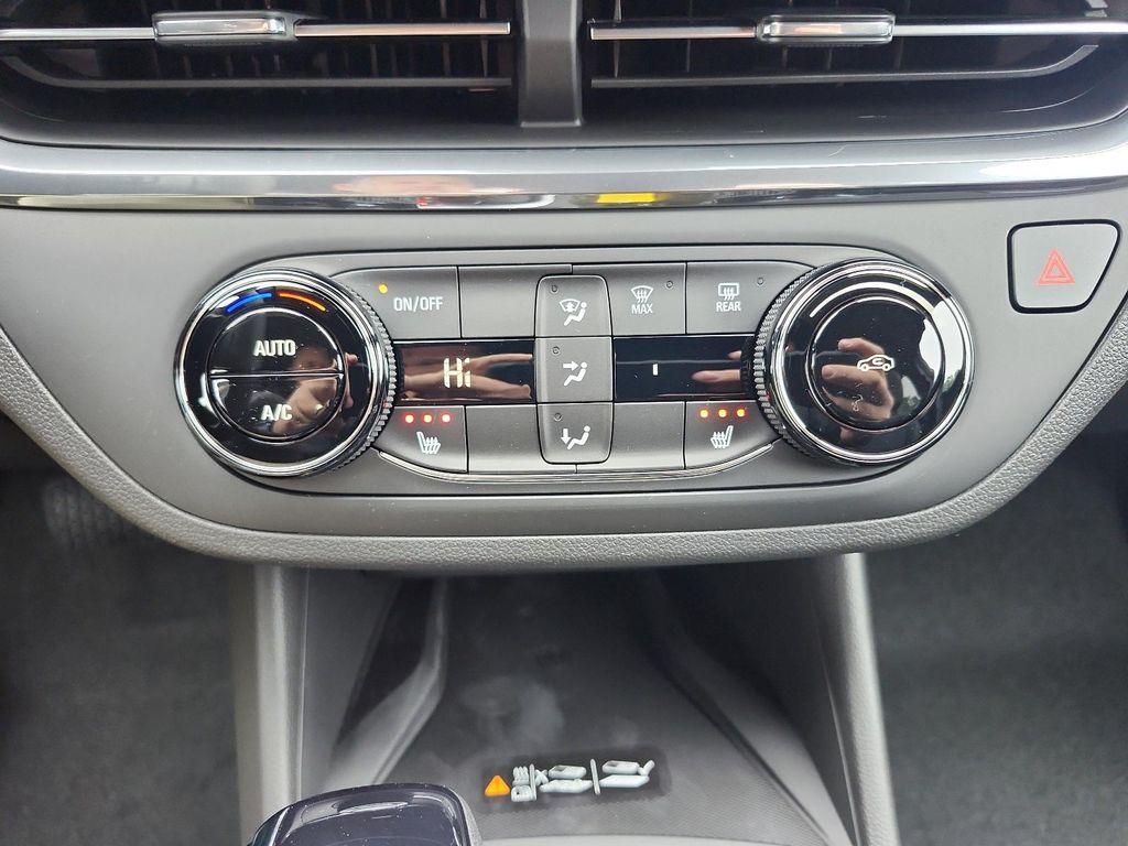 new 2026 Buick Envista car, priced at $27,105