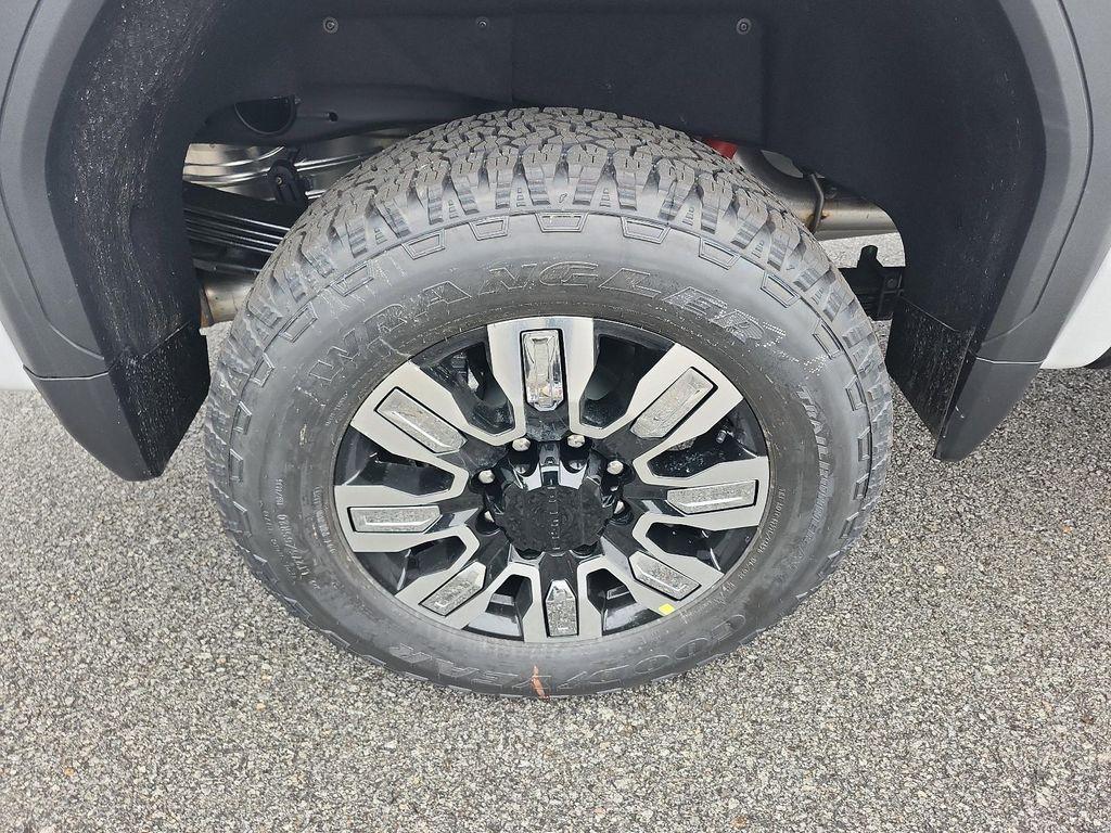 new 2026 GMC Sierra 2500 car, priced at $83,747