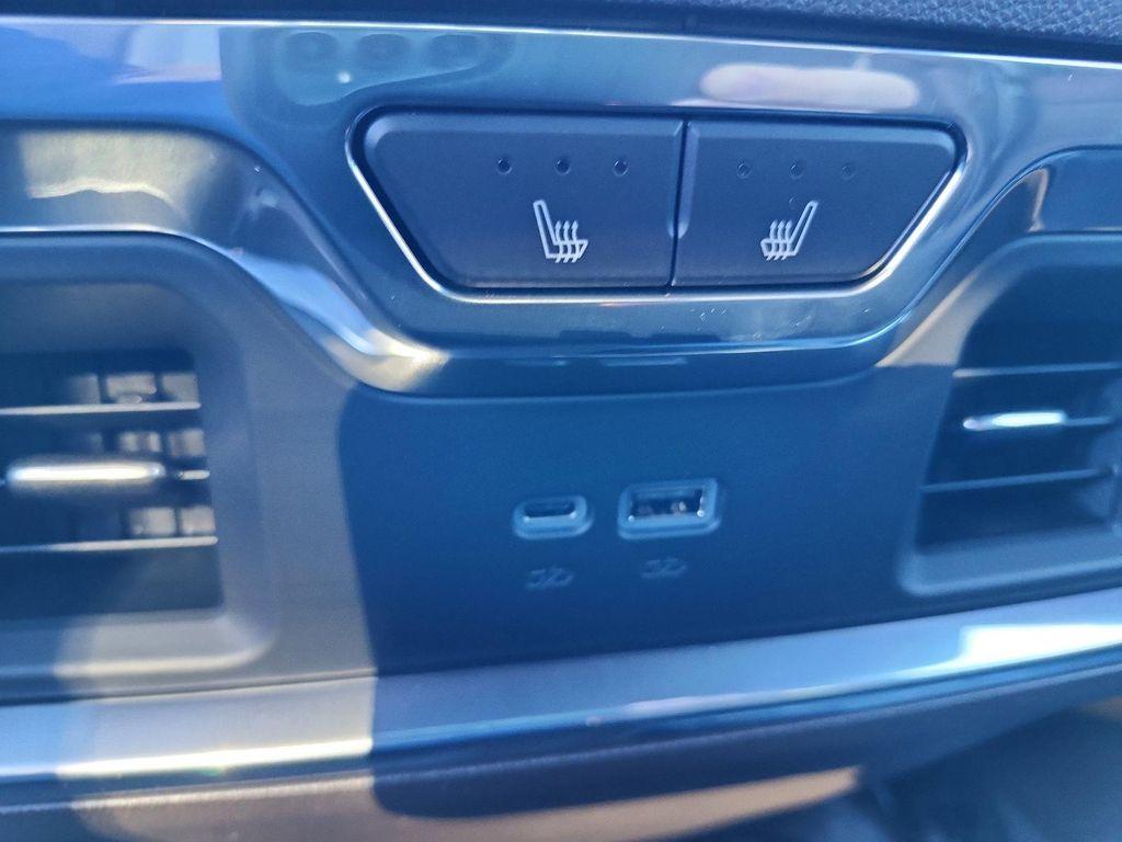 new 2026 GMC Sierra 2500 car, priced at $85,058