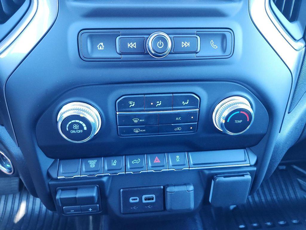 new 2026 GMC Sierra 2500 car, priced at $60,095