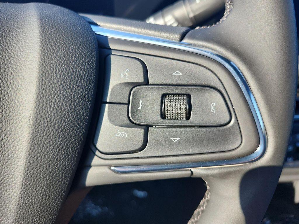 new 2026 Buick Envista car, priced at $27,105