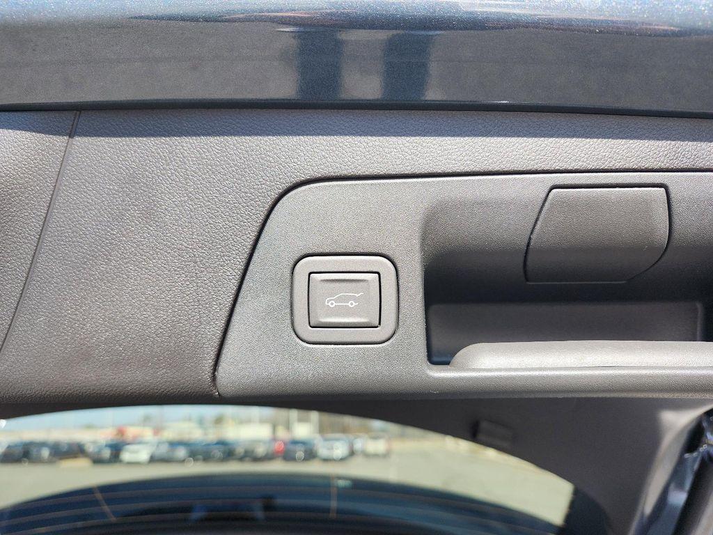 new 2026 Buick Envision car, priced at $50,383