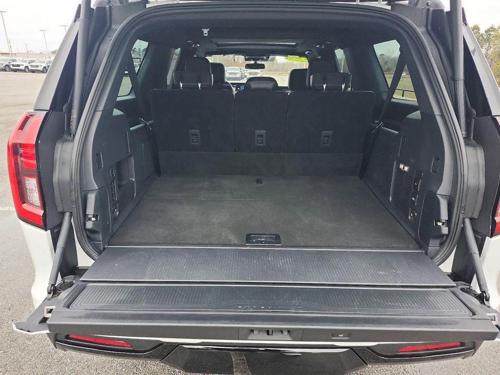 used 2025 Ford Expedition Max car, priced at $72,311