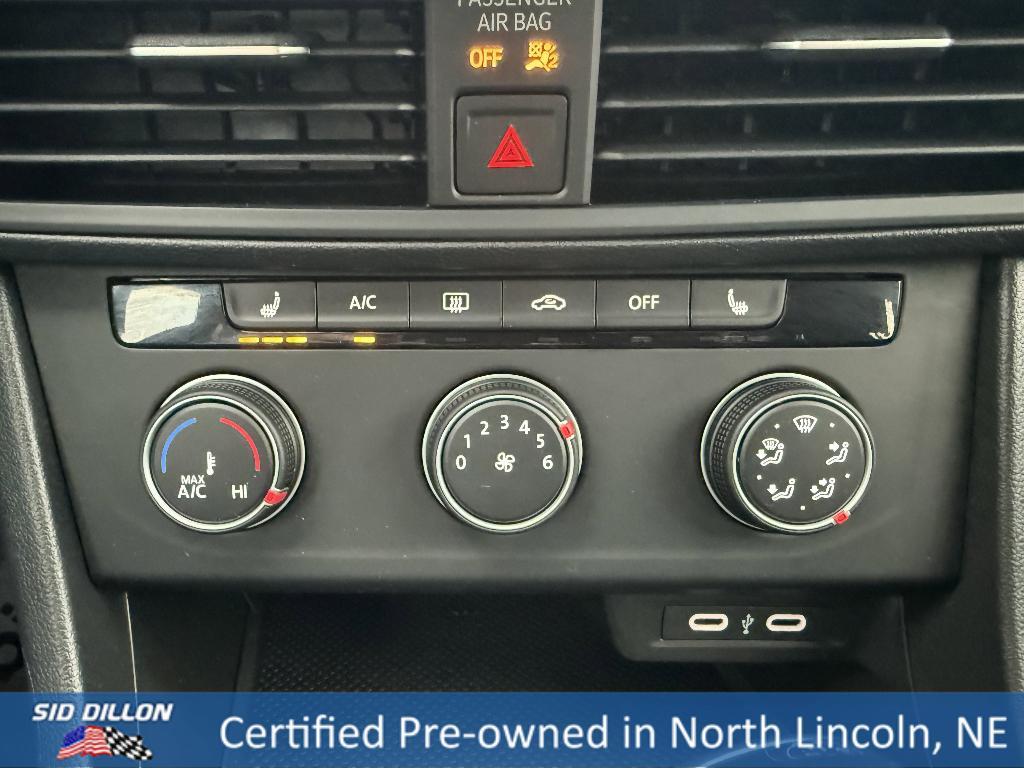 used 2024 Volkswagen Jetta car, priced at $20,995