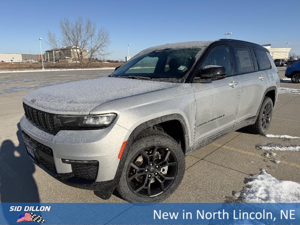 new 2025 Jeep Grand Cherokee L car, priced at $49,335